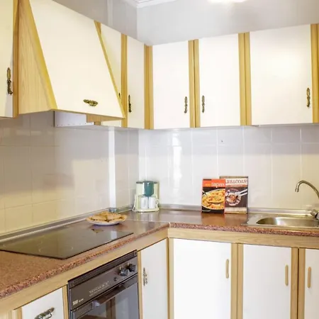 Apartament Larramendi City Apt *